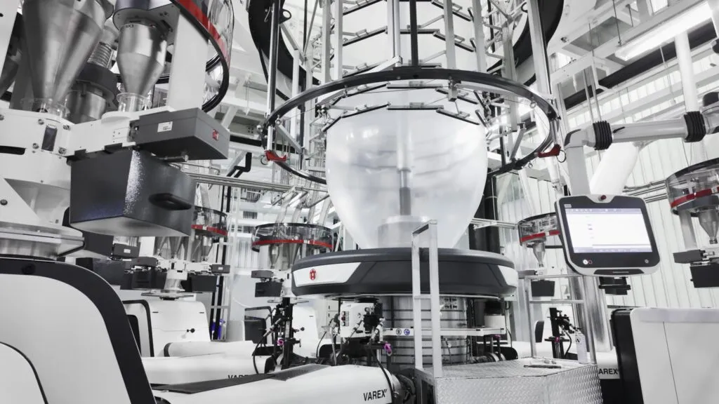 Eine Extrusionsmaschine von Windmöller und Hölscher