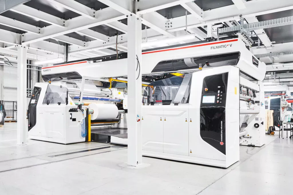 Eine Industriemaschine von Windmoeller und Hoelscher